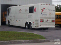 Intercar 0252 - Unité mobile de dialyse - 2002 Prevost H3-45